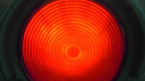 IMAGINI TRAFFIC RED LIGHT 1